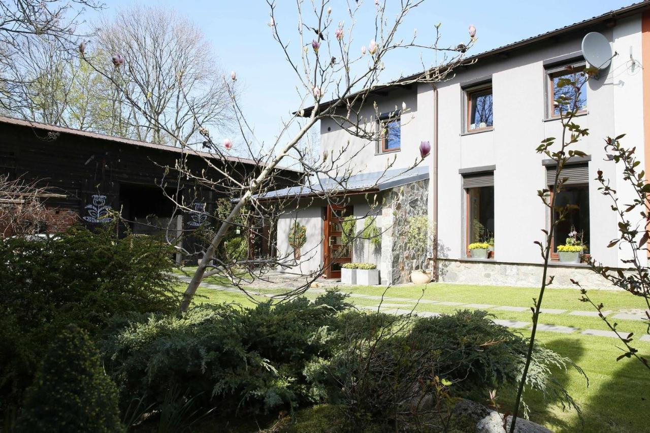 Stara Stodola / Old Barn Villa Gardna Wielka Bagian luar foto